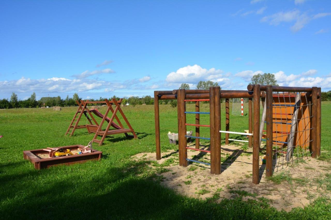 Domki Letniskowe Pod Orzechem Dziwnowek-Wrzosowo Wrzosowo  Exterior foto