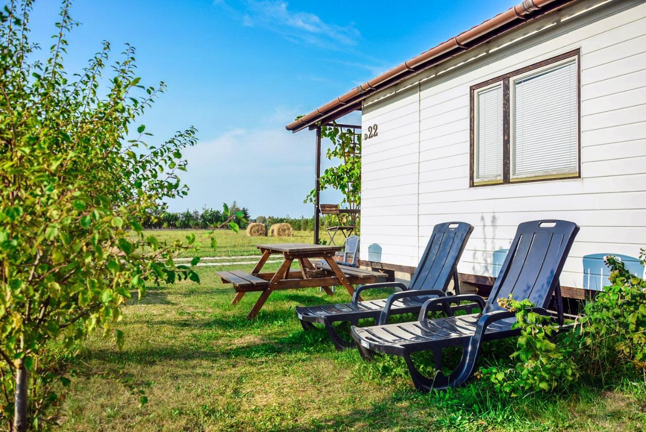 Domki Letniskowe Pod Orzechem Dziwnowek-Wrzosowo Wrzosowo  Exterior foto