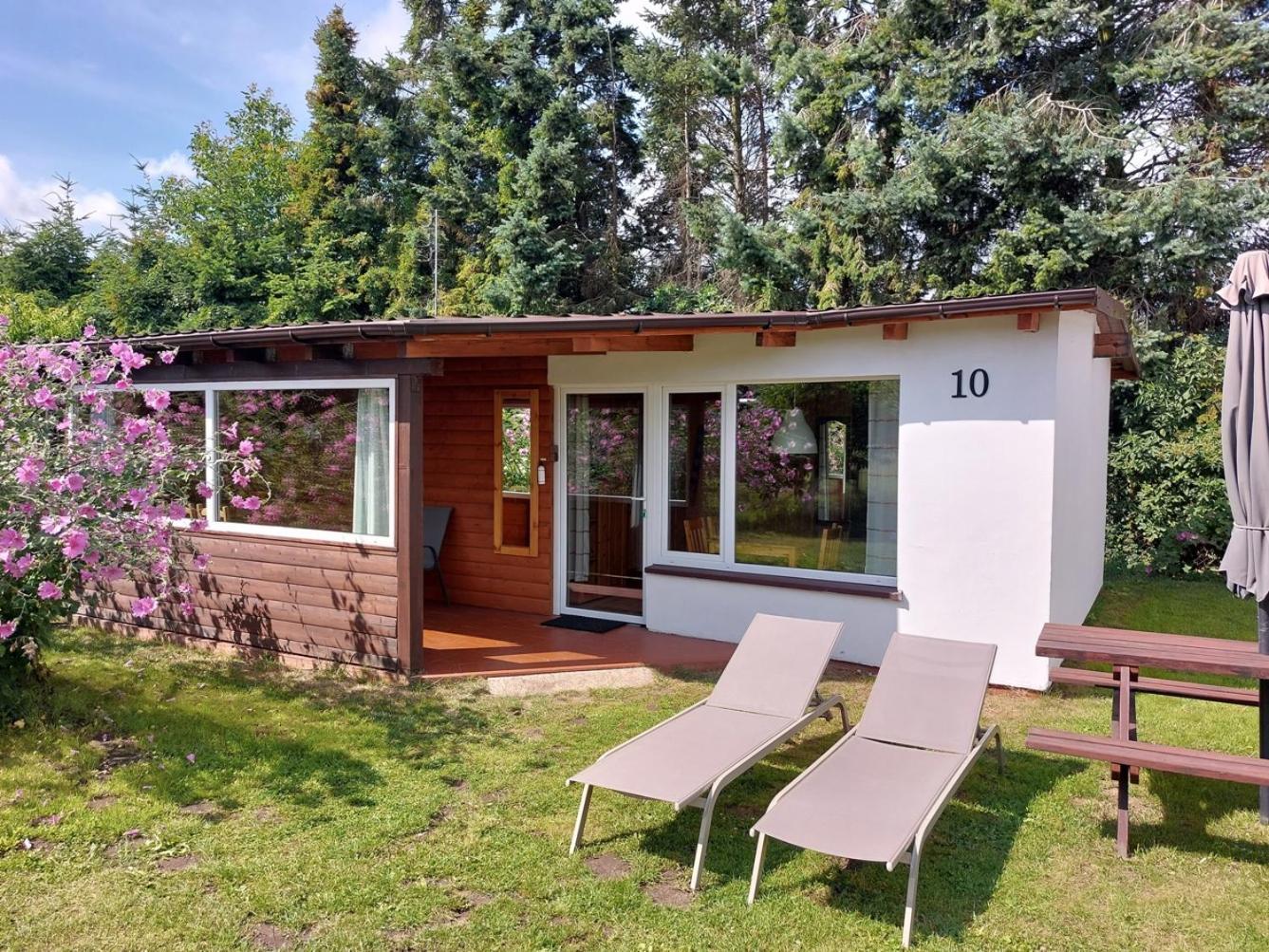 Domki Letniskowe Pod Orzechem Dziwnowek-Wrzosowo Wrzosowo  Exterior foto